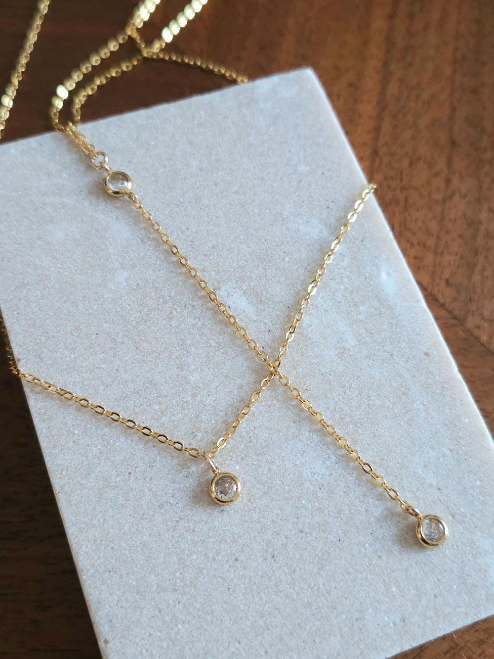 Collier de dos minimaliste strass zirconium doré ou argenté