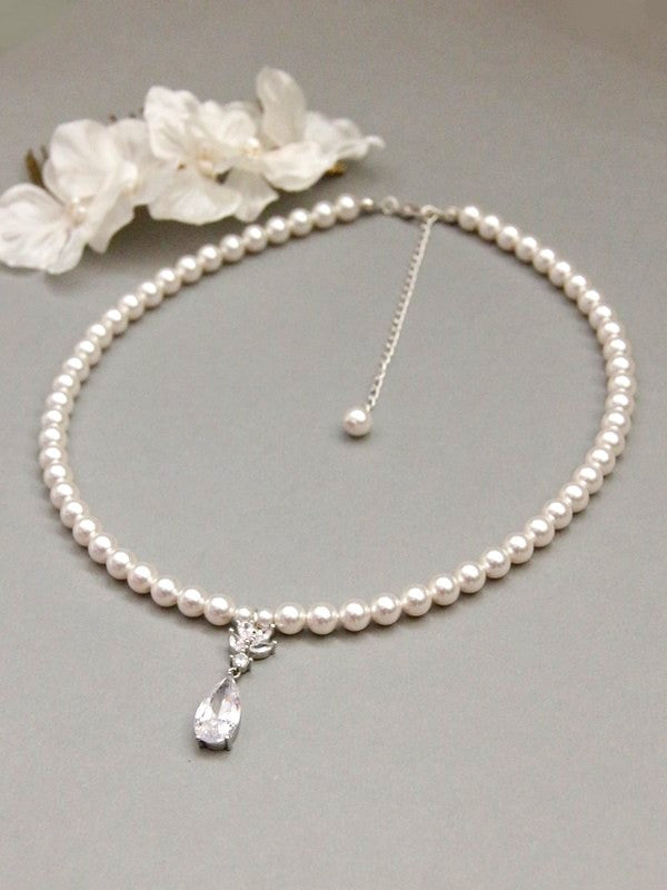 Collier mariage de perles et pendentif zirconium Agathe