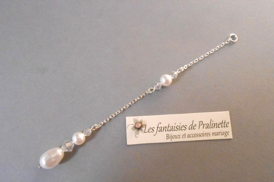 Bijoux de dos mariage pendentif goutte et perles parsemées