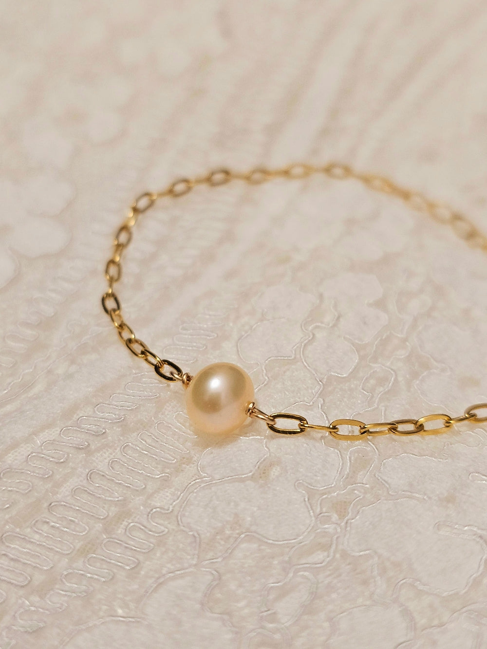 Bracelet Arya perle d'eau douce pêche et acier inoxydable argenté