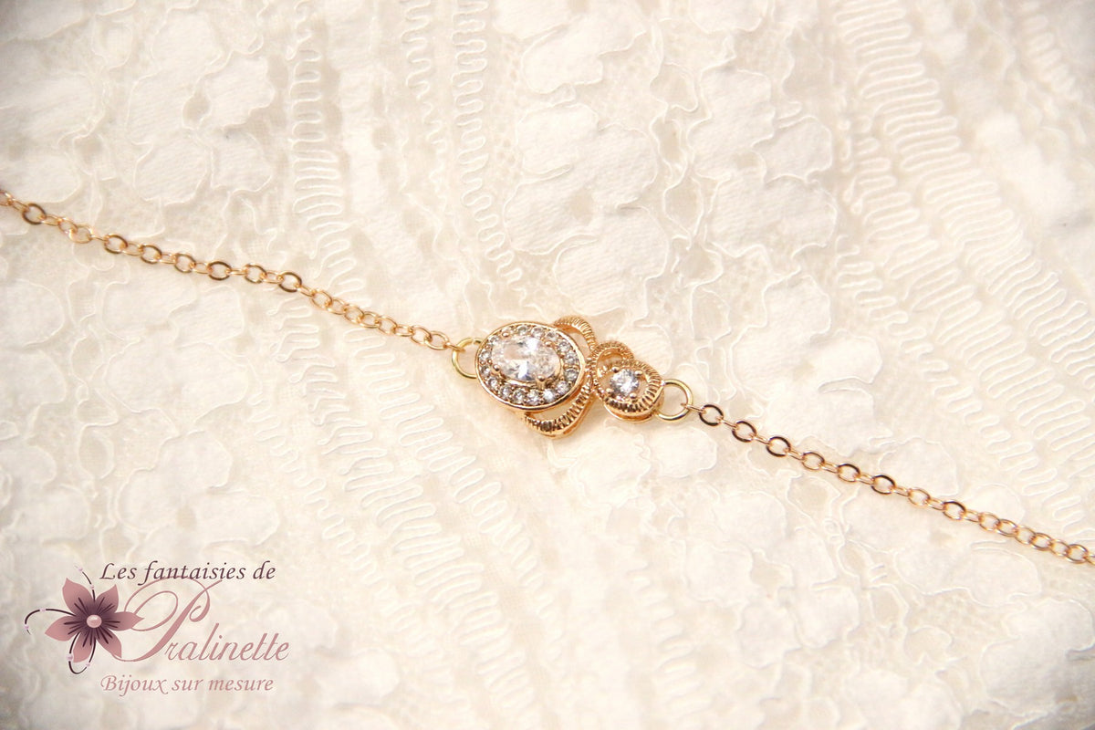 Bracelet Sindra doré champagne en oxydes de zirconium
