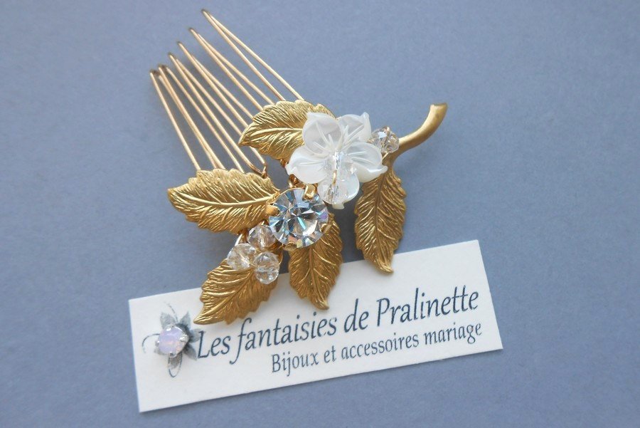 Peigne mariage Lila branchage doré rebrodé nacre et cristal