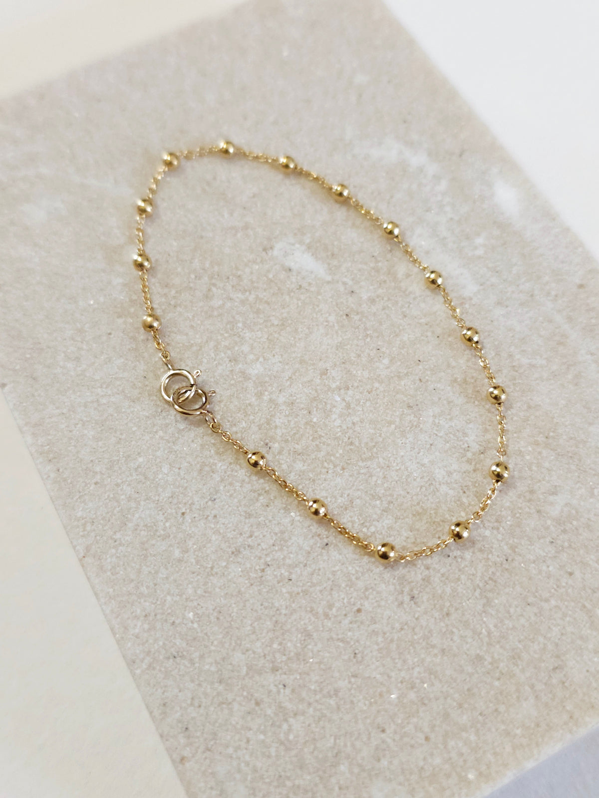 Bracelet Univers gold filled - Bracelet plaqué or chaîne boules - Bracelet chaîne satellites