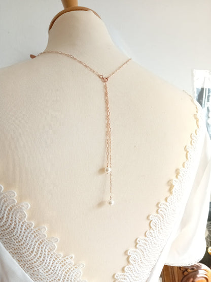 Collier de dos bijoux mariage rose gold filled perles de culture Noma