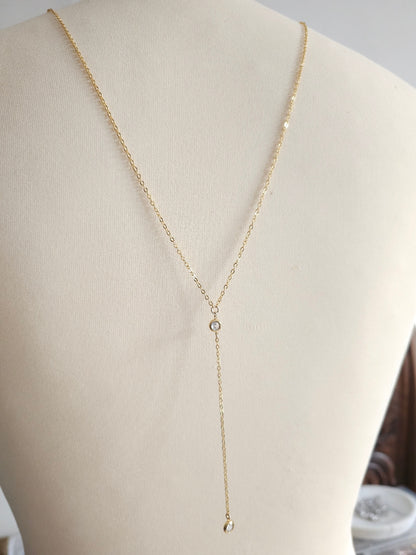 Collier de dos minimaliste strass zirconium doré ou argenté