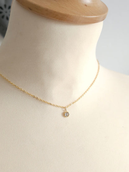 Collier de dos minimaliste strass zirconium doré ou argenté
