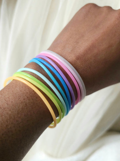 Bracelet jonc silicone et perle de culture d'eau douce