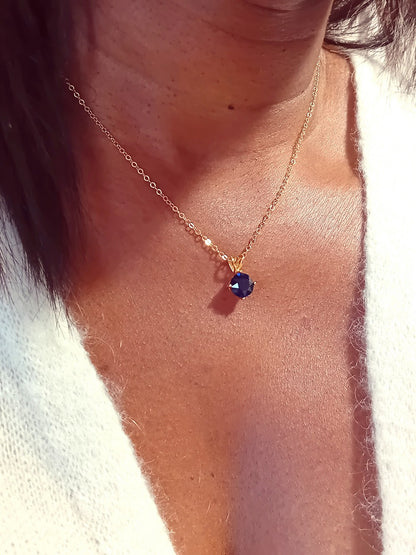 Pendentif Solitaire zirconium et sa chaîne et cristal couleur