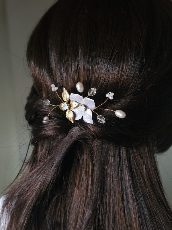 Pic à chignon fleur en soie et dorée