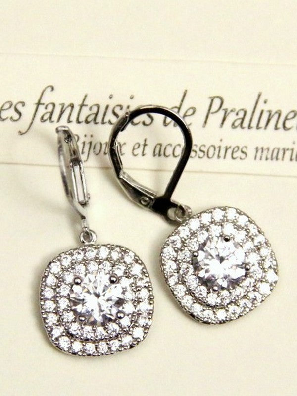 Boucles d'oreilles dormeuses carrées pavé de strass oxyde de zirconium