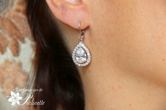 Ana-Malia boucles d'oreilles dormeuses gouttes ajourées et strass oxyde de zirconium