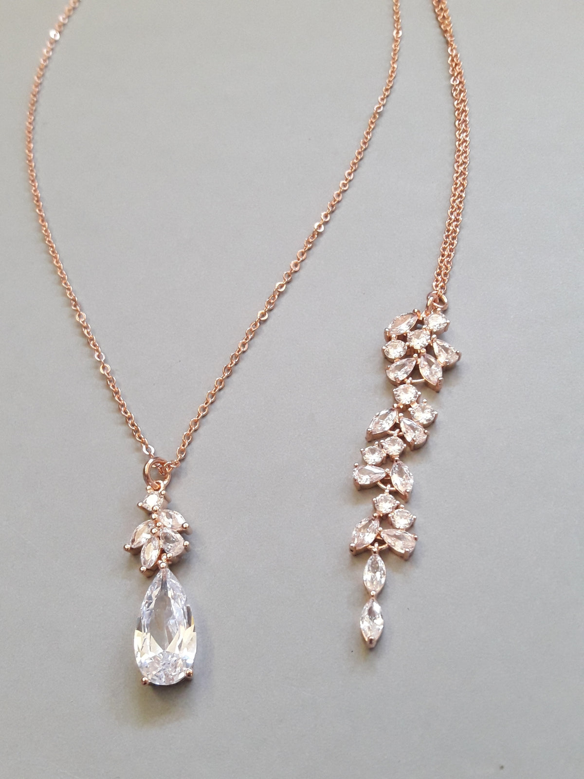 Collier de dos mariage Naelle rose gold