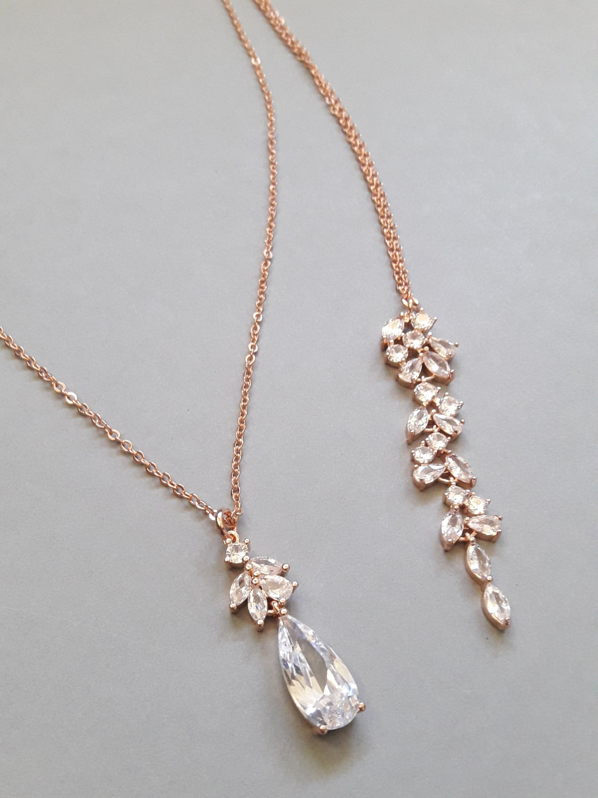 Collier de dos mariage Naelle rose gold