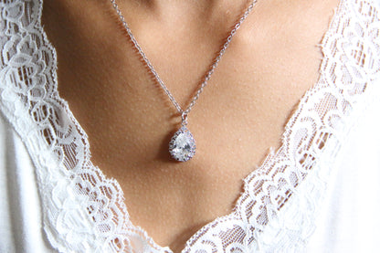 Belinda collier de mariage goutte baroque rhodiée