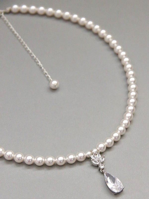 Collier mariage de perles et pendentif zirconium Agathe