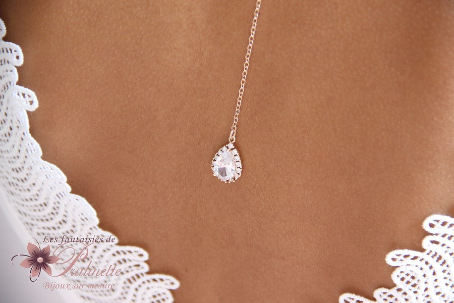 Pendentif de dos goutte baroque dorée Belinda