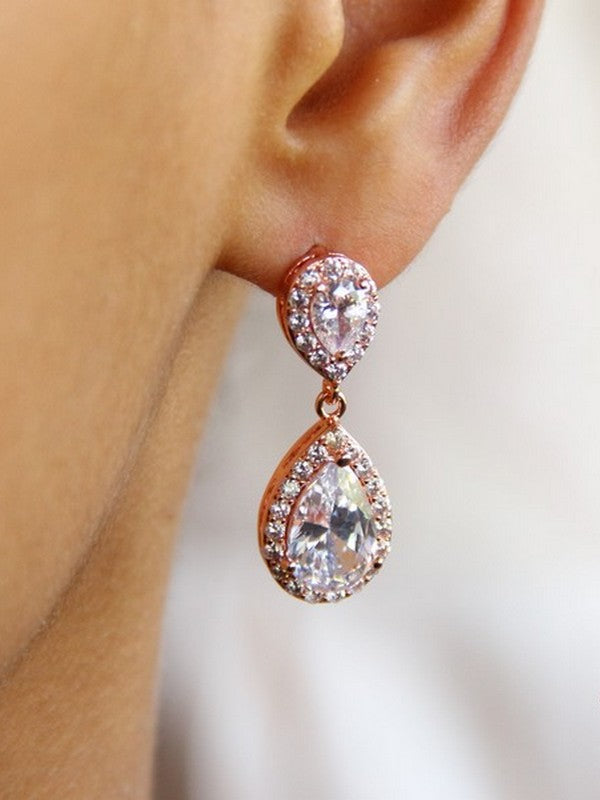 Soane boucles d'oreilles mariage strass et gouttes, bijoux mariées, clous d'oreilles oxyde de zirconium