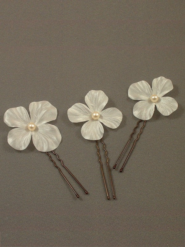 Pics Bahia accessoires de coiffures mariées fleurs en satin