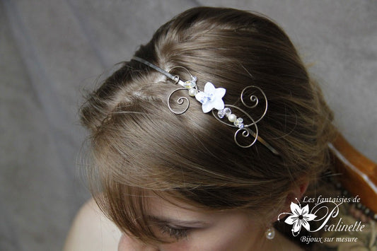 Serre-tête headband mariage fleur de nacre et arabesques