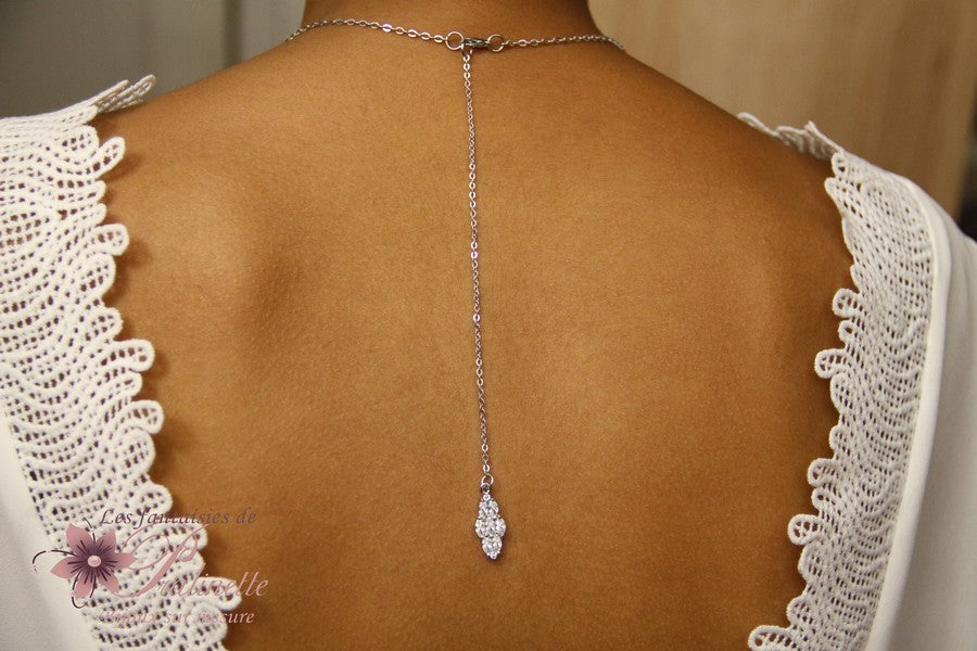 Bijou de dos amovible pour la mariée forme grappe