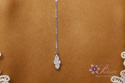 Bijou de dos amovible pour la mariée forme grappe
