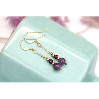 Crochets boucles d'oreilles Mathil pendantes améthyste et grenat
