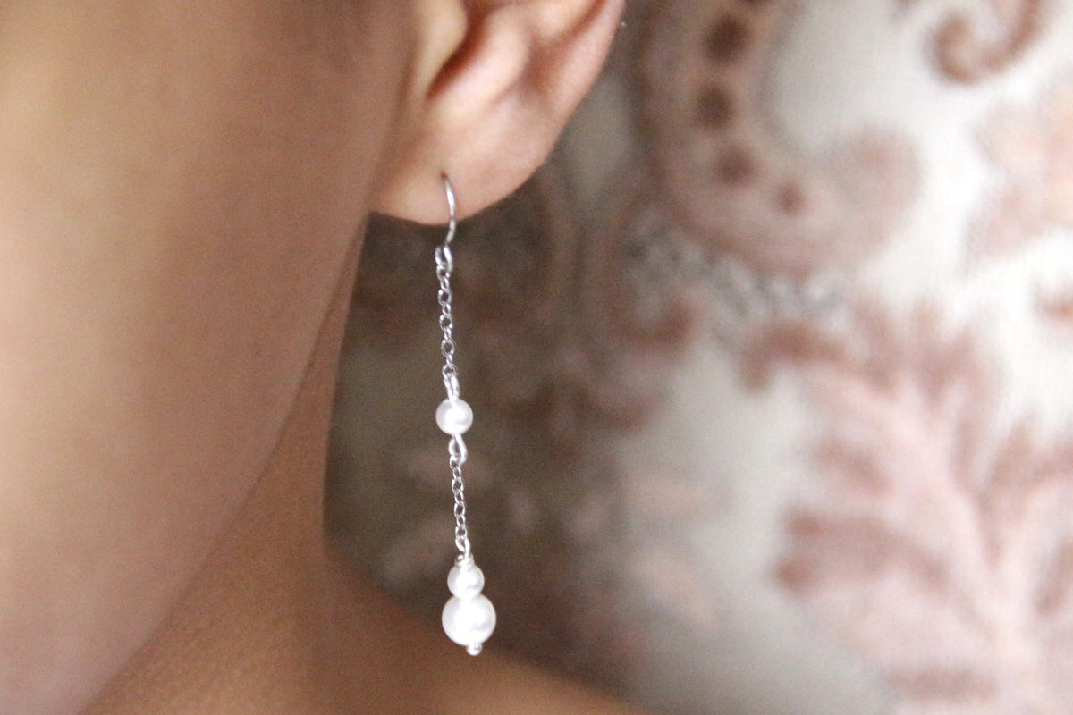 Boucles d'oreilles mariage pendantes perles Hera
