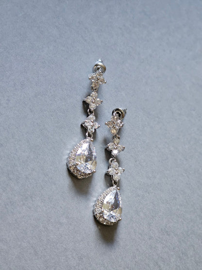 Boucles d'oreilles mariage pendantes oxydes de zirconium - Prêt à porter