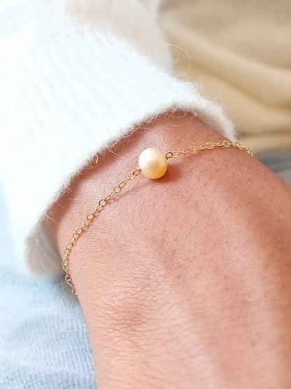 Bracelet Nilé gold filled et perle de culture couleur pêche