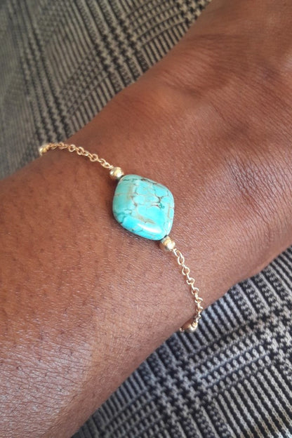 Bracelet gold filled et perle losange howlite turquoise