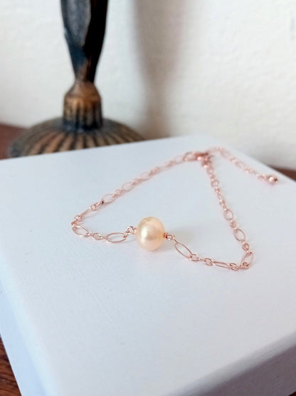 Bracelet Alba rose gold filled et perle de culture pêche mailles alternées