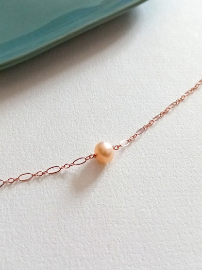 Bracelet Alba rose gold filled et perle de culture pêche mailles alternées
