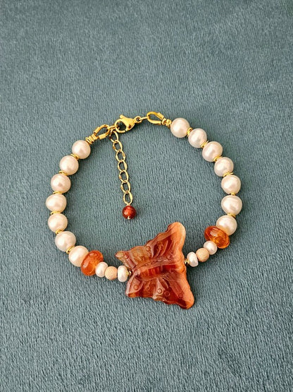 Bracelet Amael papillon cornaline et perles de culture