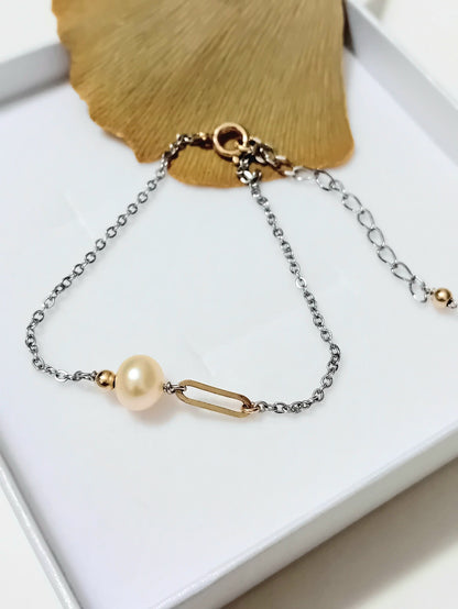 Bracelet Tilda perle d'eau pêche en acier inoxydable et gold filled