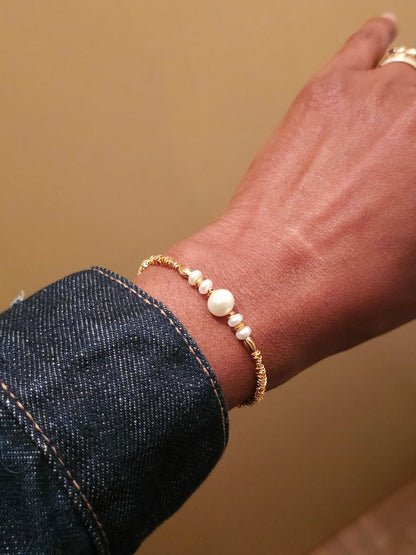 Bracelet maillons et perles de culture Narjess
