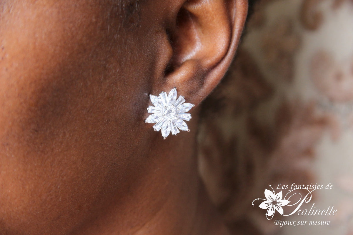 Clips d'oreilles mariage non percées strass, boucles d'oreilles mariage flocon fleur des neiges - Prêt à porter