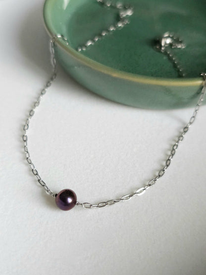 Collier Arya perle d'eau douce aubergine
