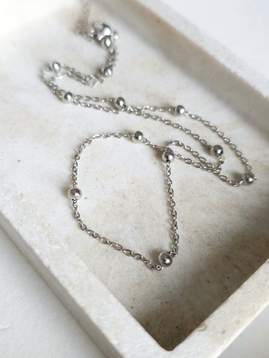 Collier chaîne boules en acier inoxydable argenté