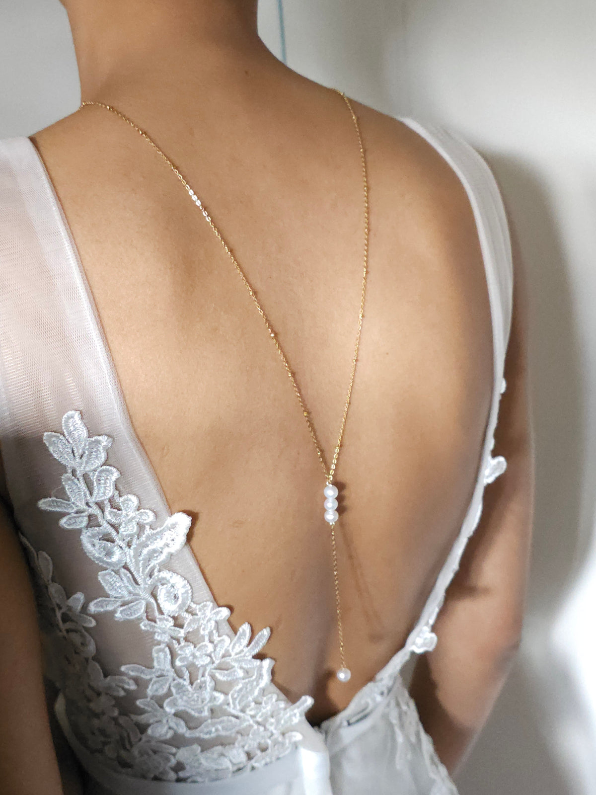 Bijoux mariage collier de dos Paloma perles