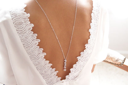 Collier mariage de dos cascade de feuilles épi