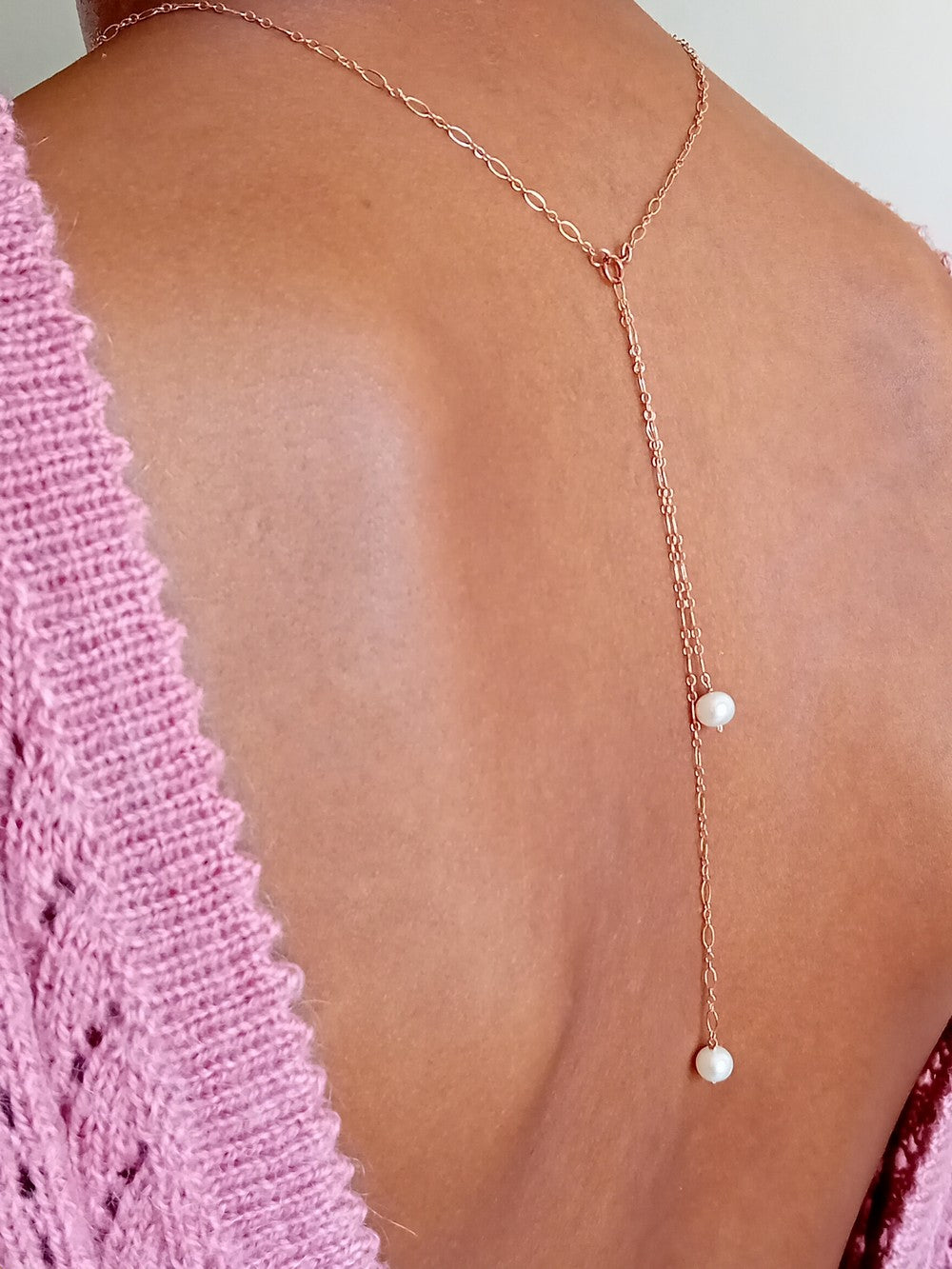 Collier de dos bijoux mariage rose gold filled perles de culture Noma
