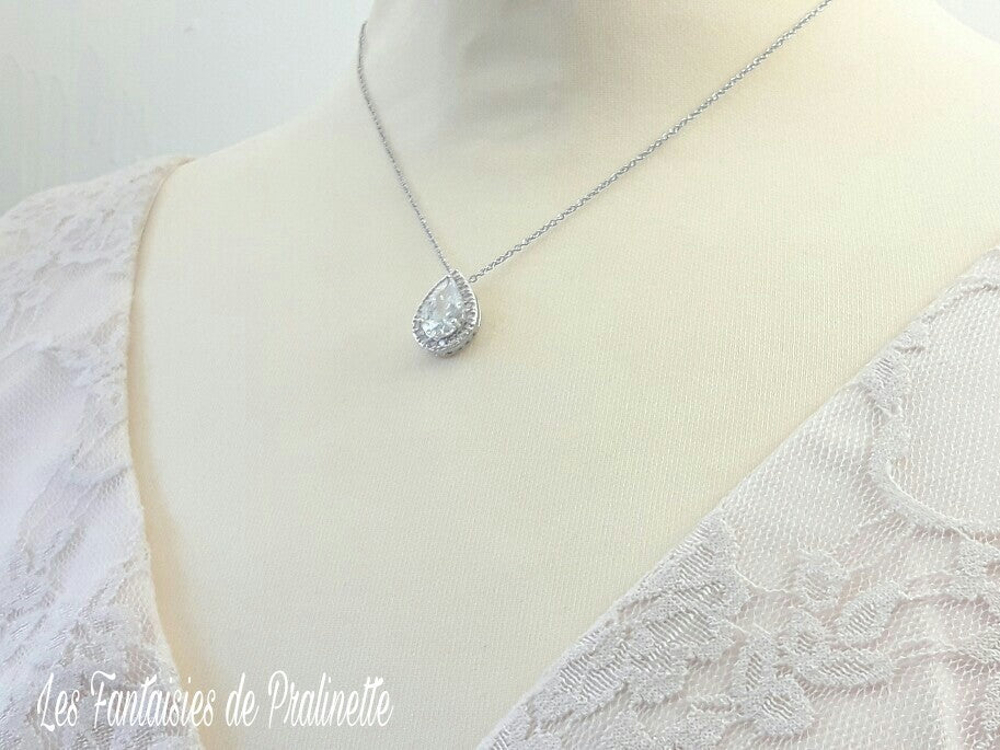 Nérine pendentif collier de mariage cabochon oxydes de zirconium serti et strass sur fine chaine - Prêt à porter