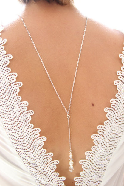 Helvy Collier bijoux mariage de dos pendant goutte en cristal