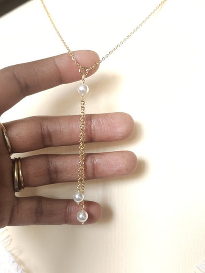 Collier de dos Ethan version courte avec fermoir et pendentif de dos amovible