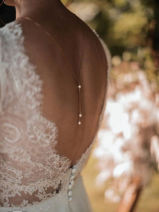 Collier mariage dos nu perles Ethan