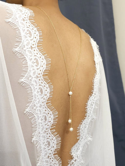 Collier dos nu perles sautoir Anita