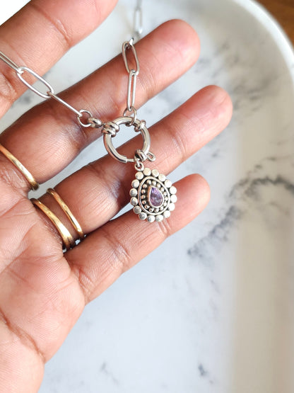 Collier goutte améthyste porte-bonheur