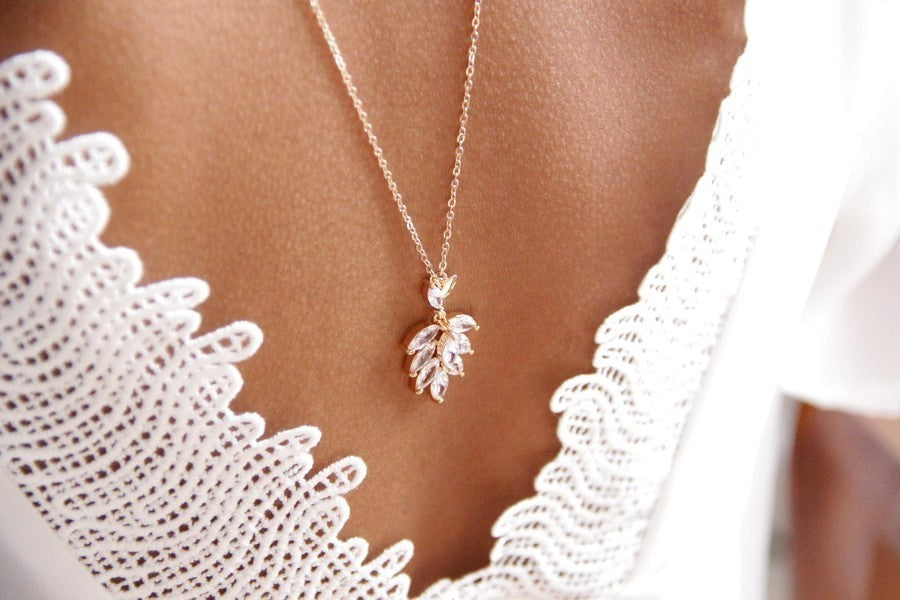 Bijoux de dos, collier mariage de dos feuilles de palmier