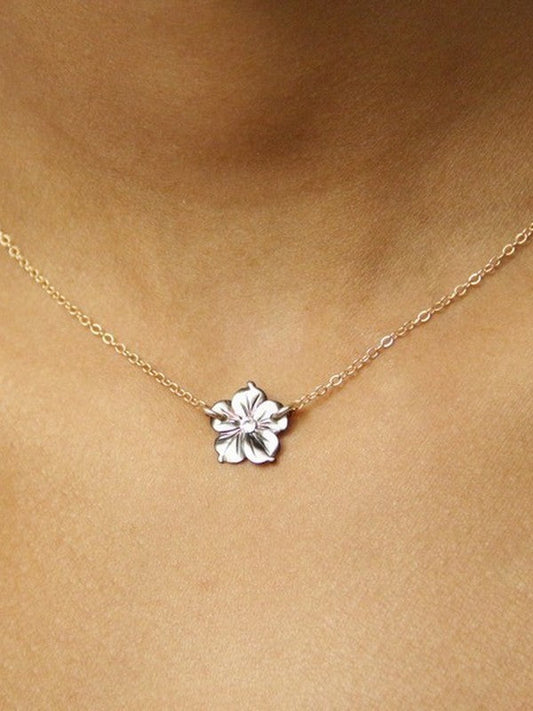 Collier fleur de nacre grise et chaîne gold filled, 2 pétales percés