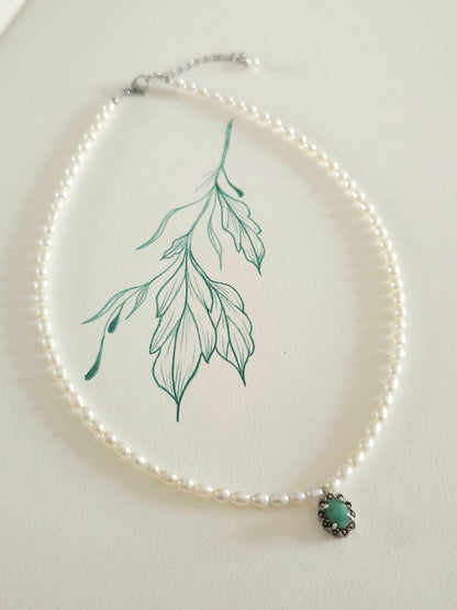 Collier tour de cou perles grains de riz et pendentif marcassites Ora